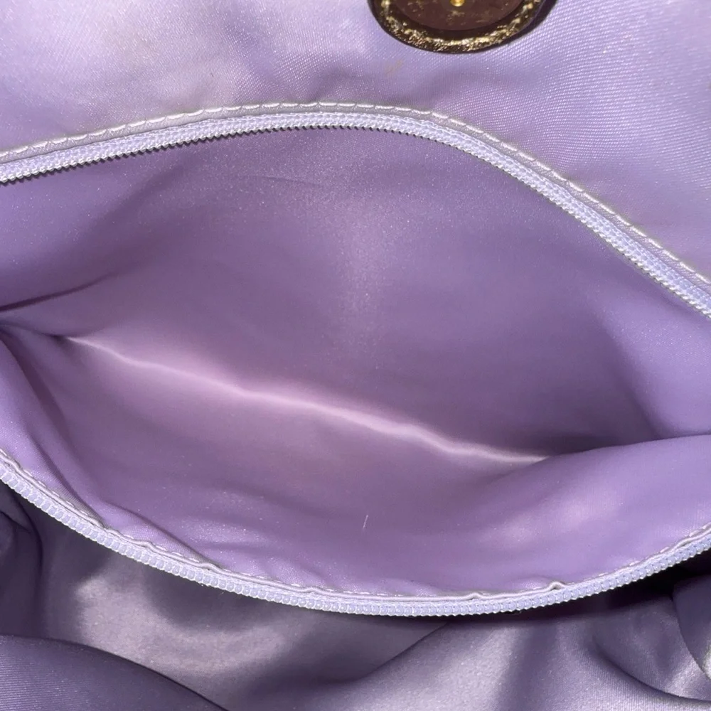 Coach Kisslock Shoulder Bag with Embossed Flowers and Lavender Interior - Picture 12 of 17